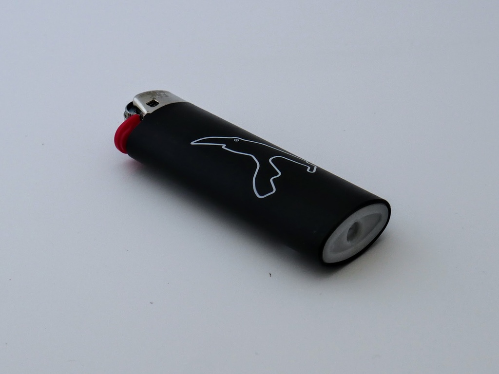 Basic - Briquet 1