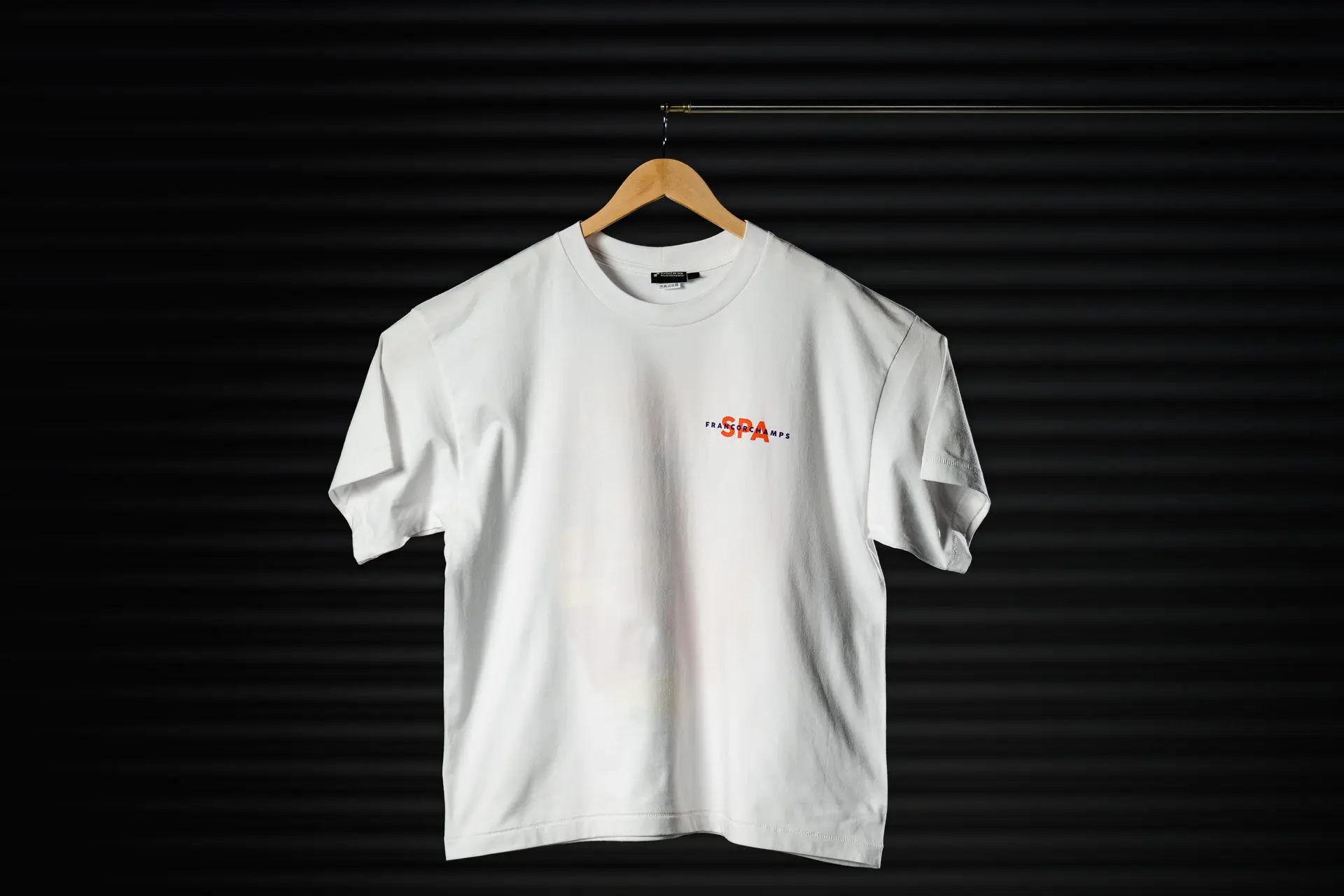 Track - T-shirt Eau Rouge Oversize Rose 1