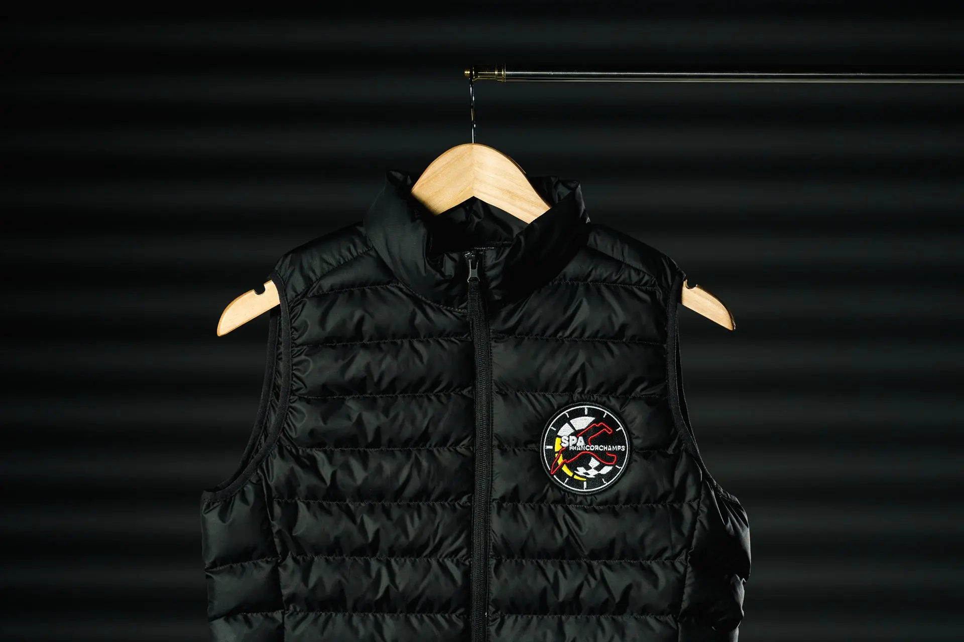 Iconic - BodyWarmer Femme - Ecusson 2