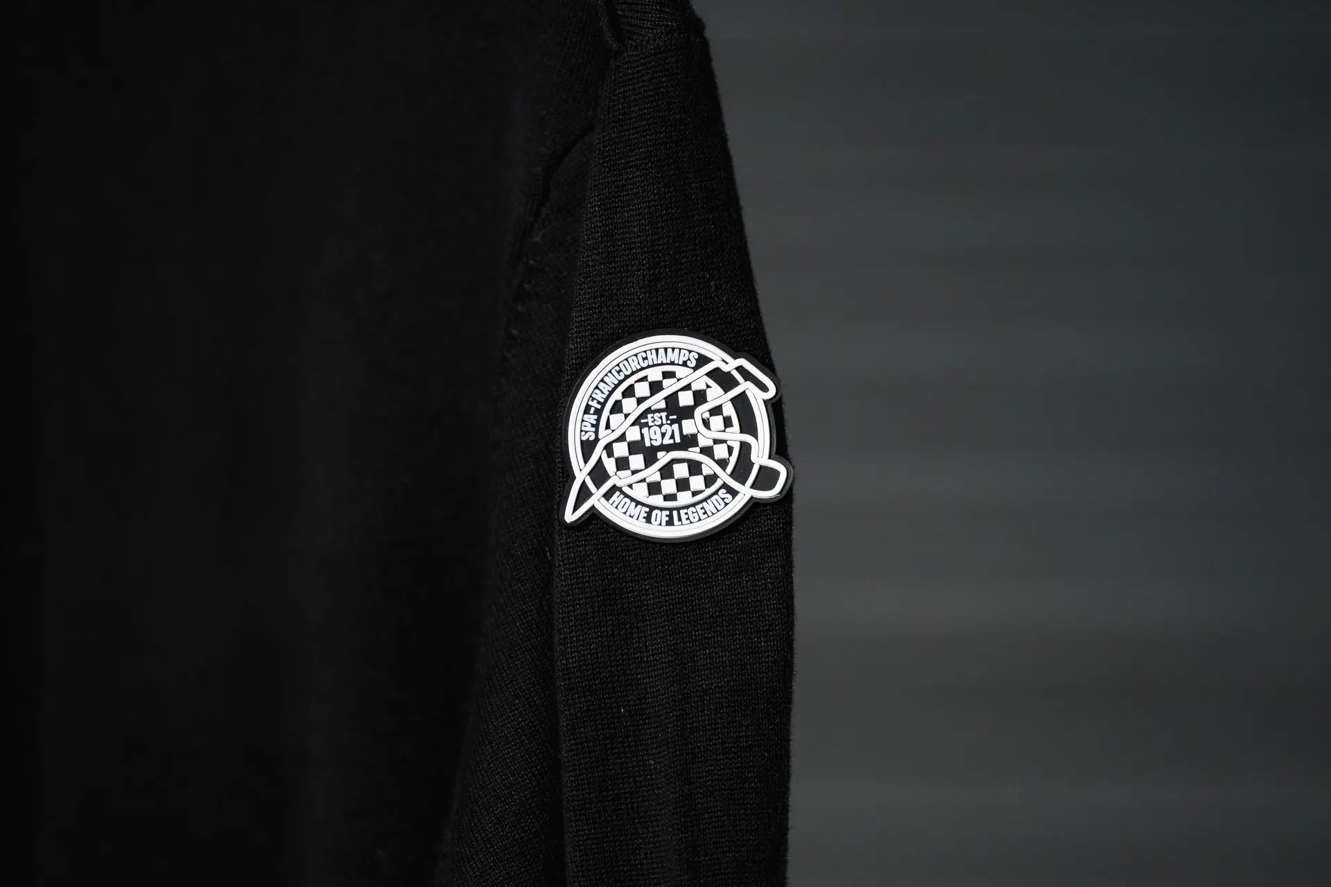 Iconic - Cardigan 5