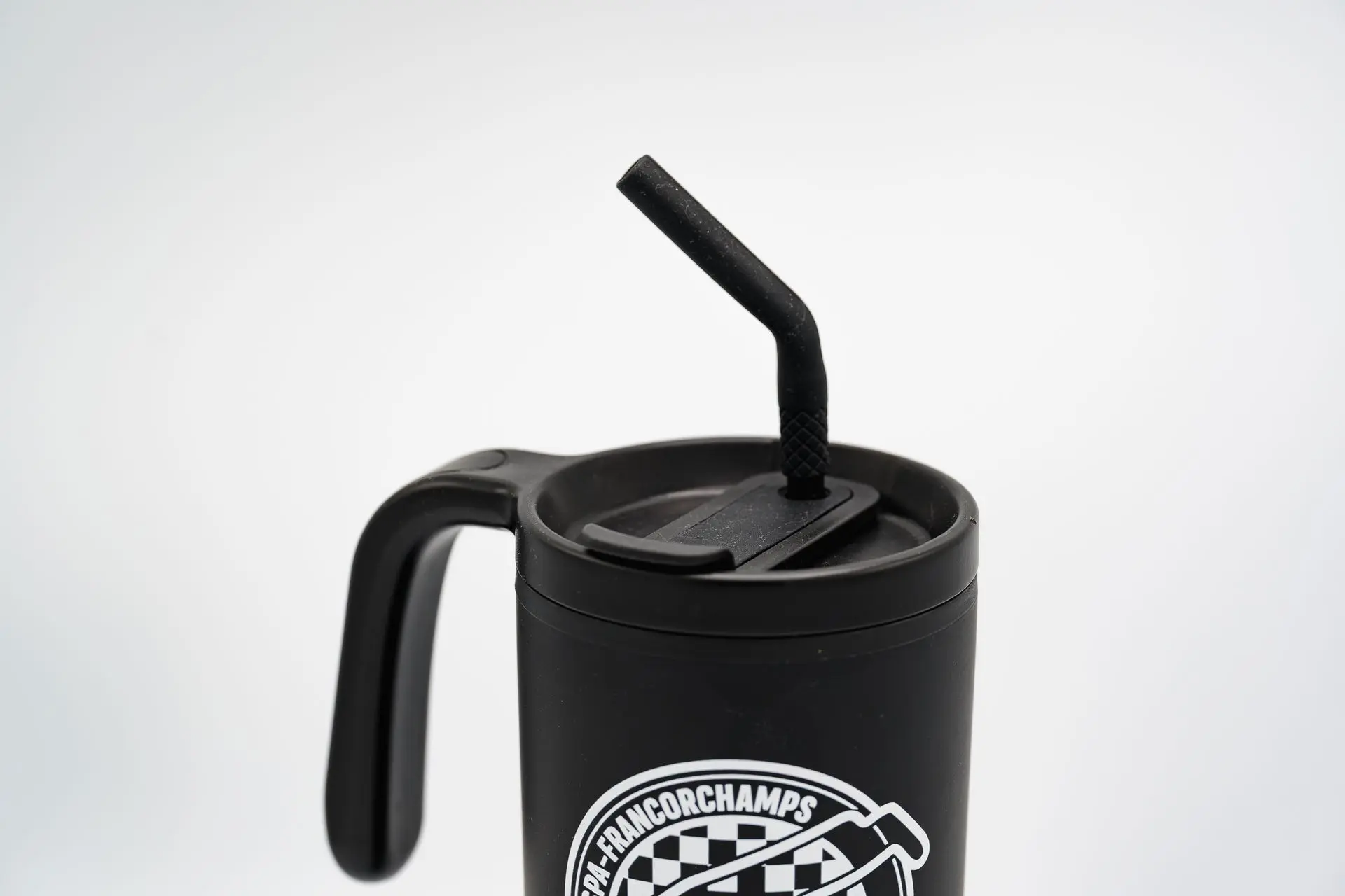 Iconic - Tumbler 2