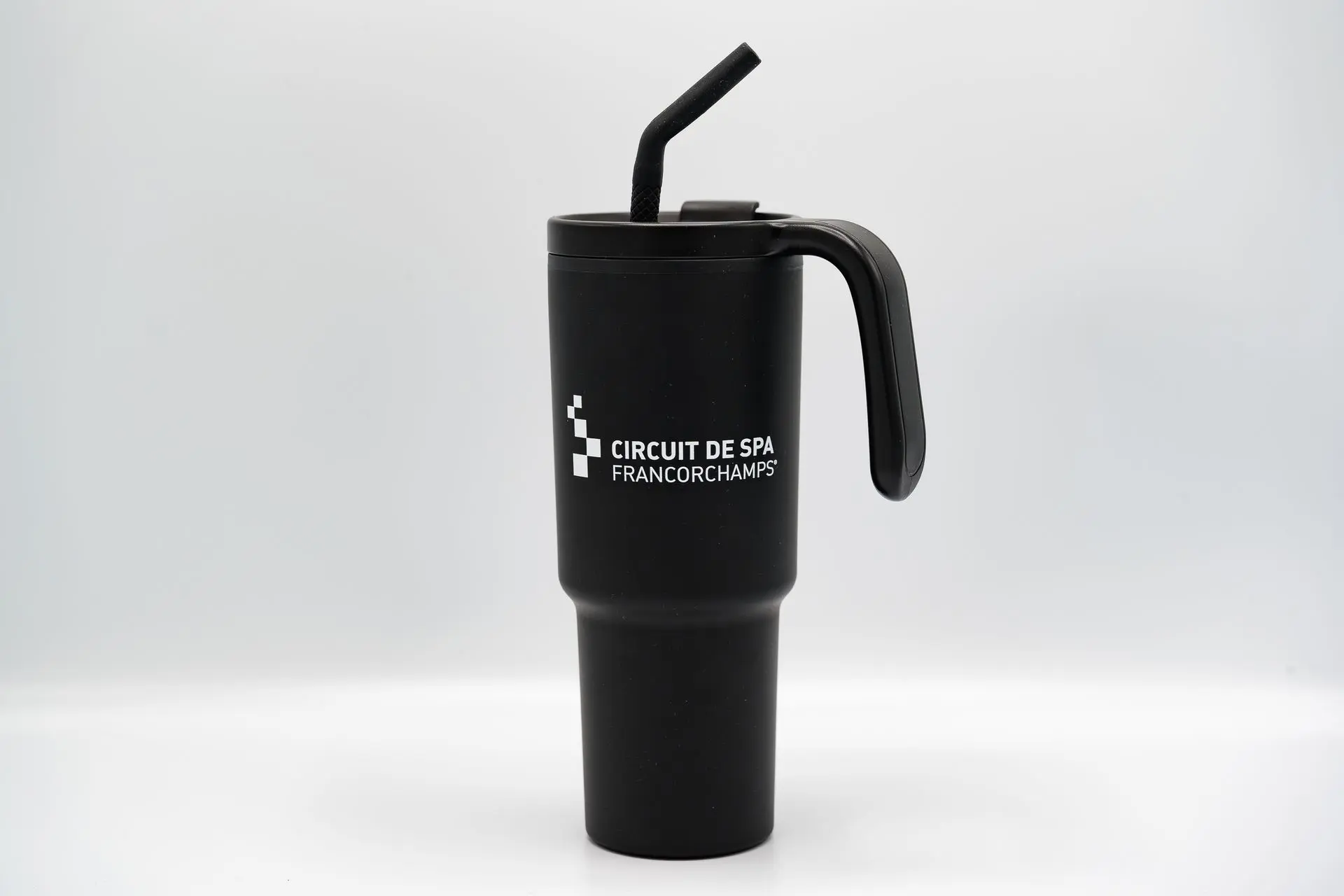 Iconic - Tumbler 3