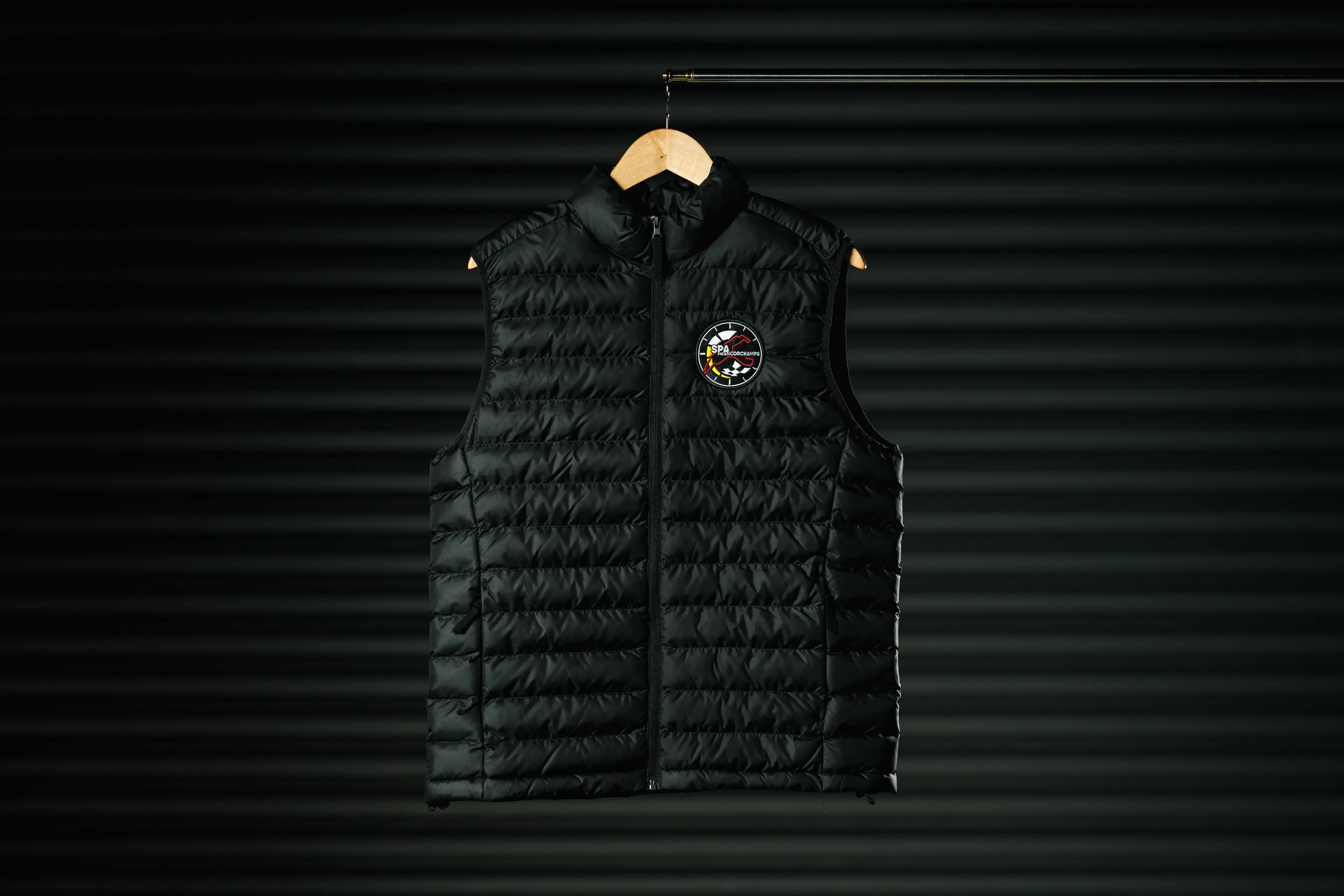 Iconic - BodyWarmer Homme - Ecusson